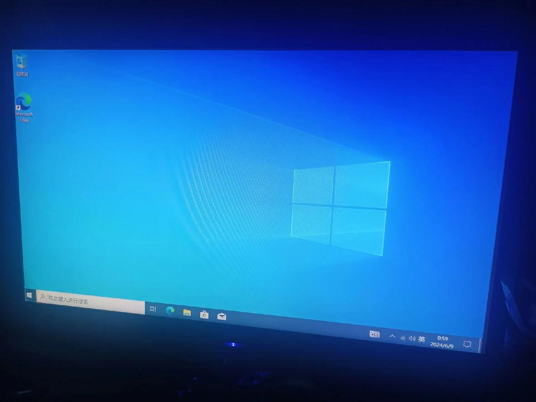 win10专业版免费不 Win10专业版是否真的免费？微软官方规定与用户获取途径详解